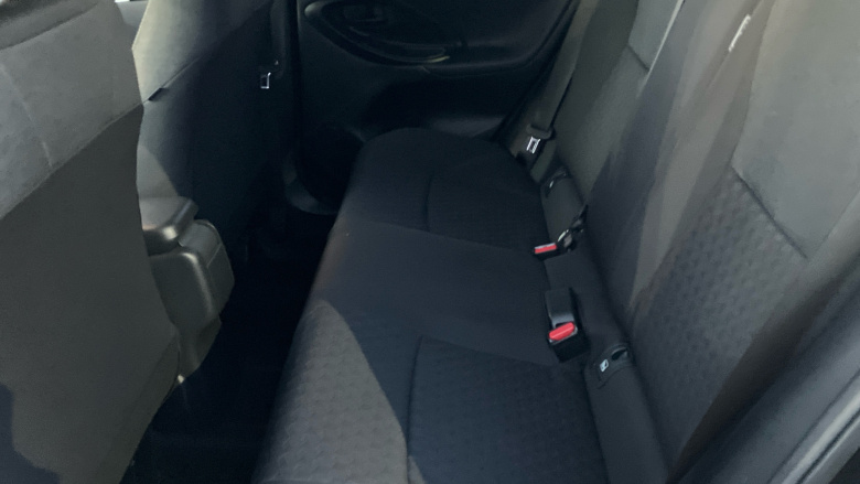 Toyota Yaris 1.5 Hybrid Design 5dr CVT Hybrid Hatchback